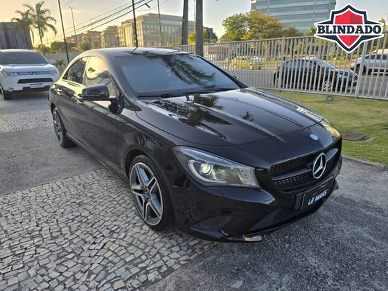 MERCEDES-BENZ CLA 200 1.6 URBAN 16V FLEX 4P AUTOMÁTICO MERCEDES-BENZ CLA 200 1.6 URBAN 16V FLEX 4P AUTOMÁTICO